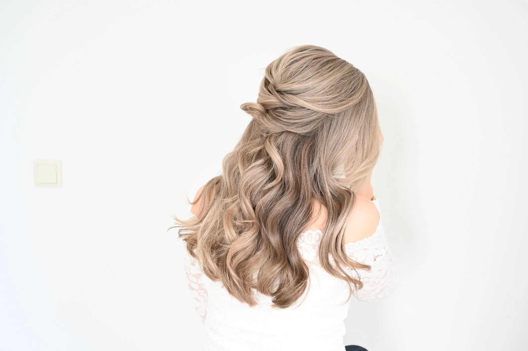 Bridal hairstyle - Nicole Drège